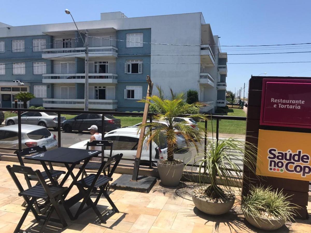 Atlantida 208 - Predio Na Beira Mar De Atlantida Lägenhet Xangri-la Exteriör bild